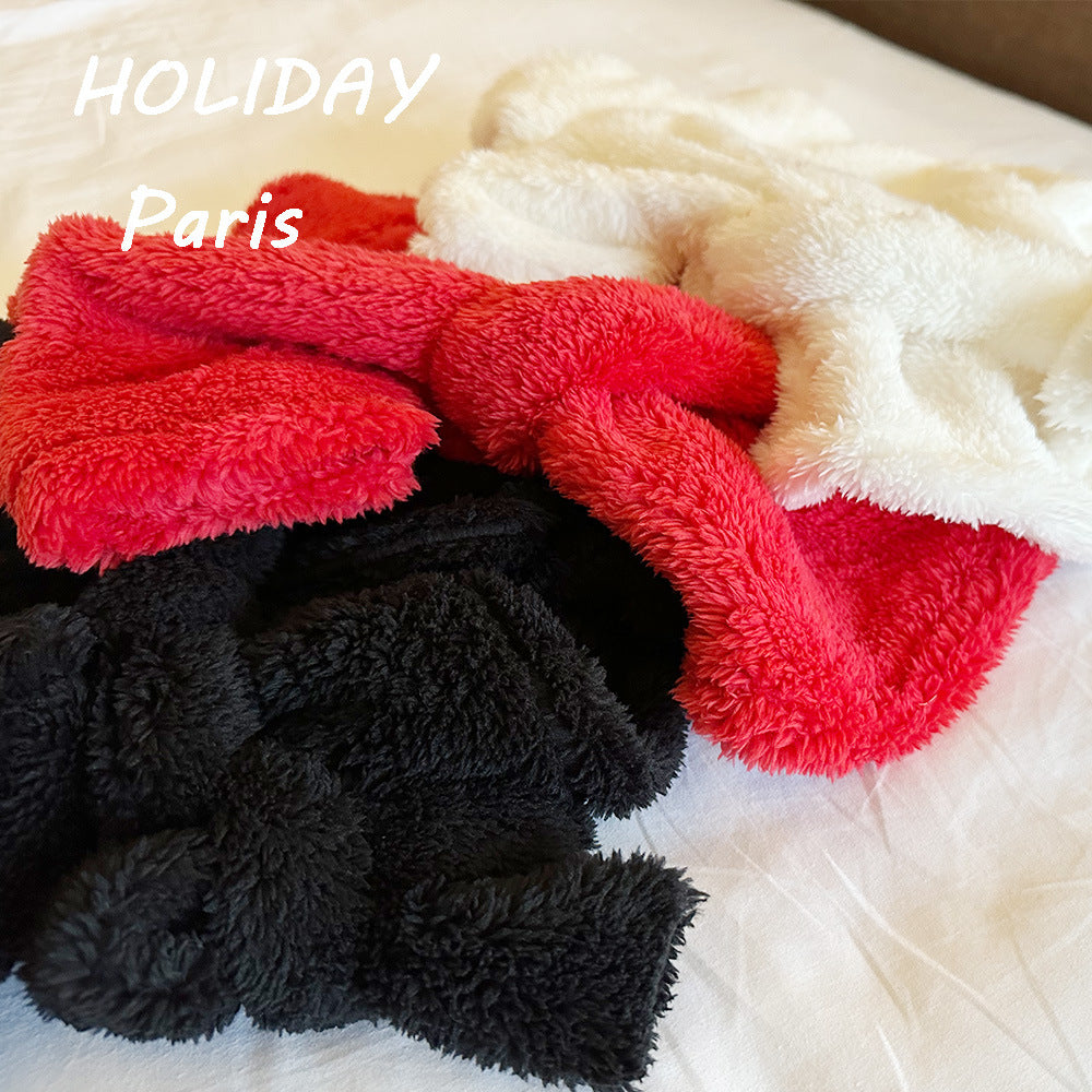 Solid Color Autumn And Winter Maltese Pet Nightgown